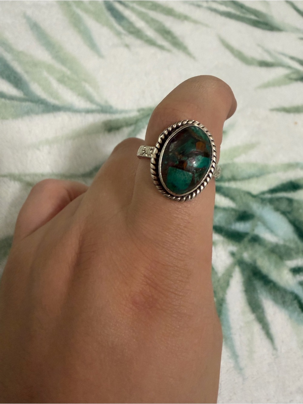 Sterling Silver Oval Turquoise Stone Ring - Green Blue